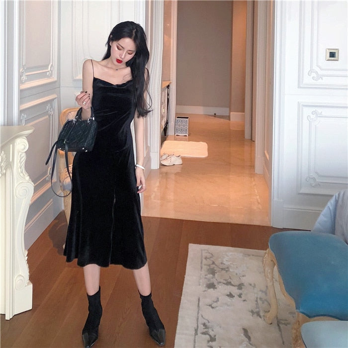 New 2022 Vintage Women Dress Spaghetti Strap Slit Velvet Black Dress Sexy Bodycon Bandage Dress Midi Party Dress Verano Vestidos   65.99 EZYSELLA SHOP