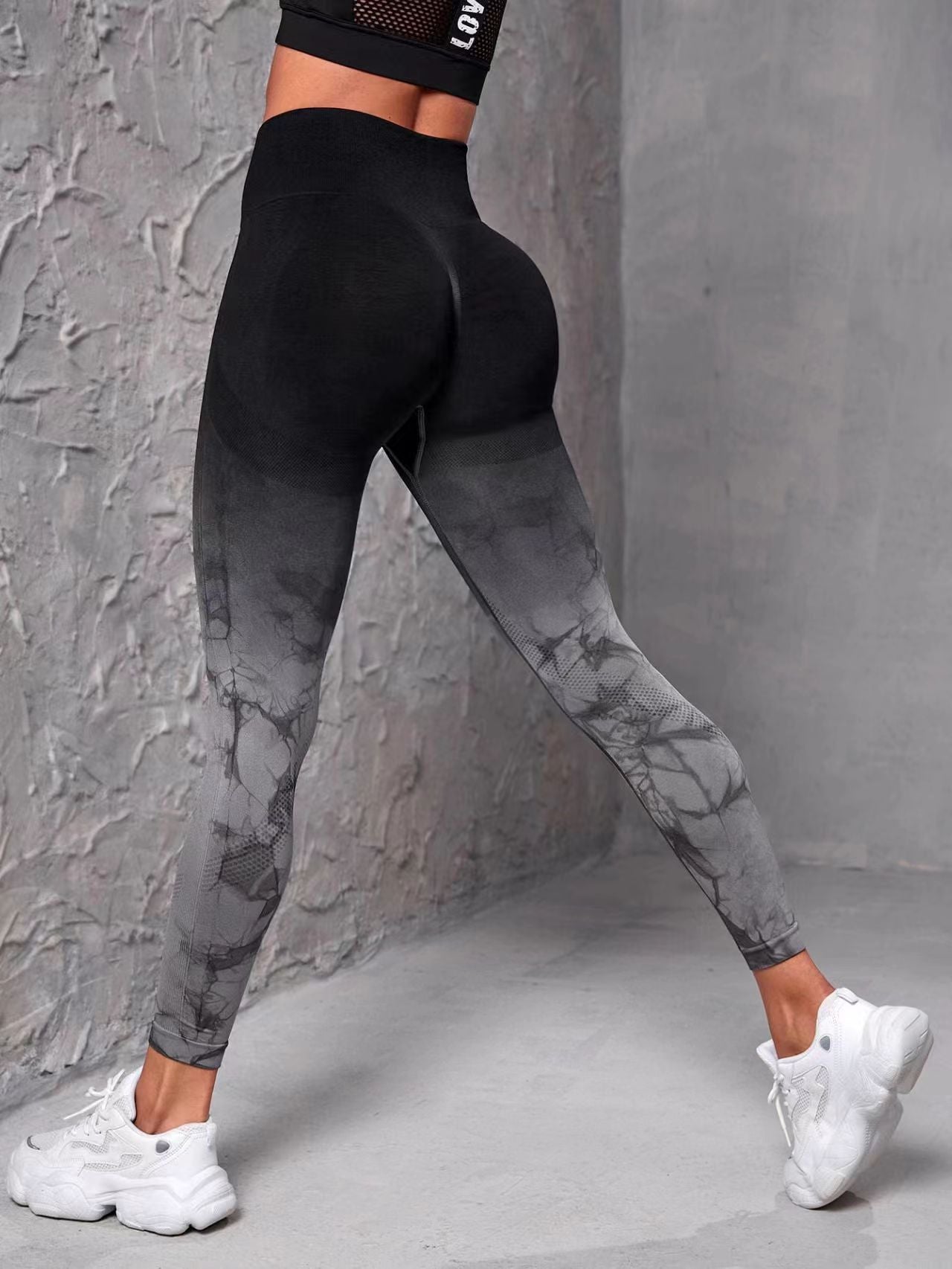 Seamless Leggings Yoga Pants Women Push Up Sports Fitness Joggings Gradient High Waist Gym Workout Scrunch Butt Running Leggings GrayL  60.99 EZYSELLA SHOP